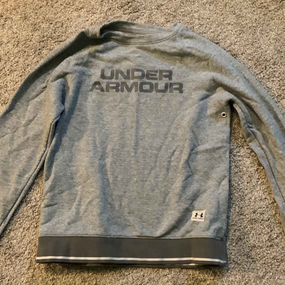 Gray Under Armour sweater. Size S/M.